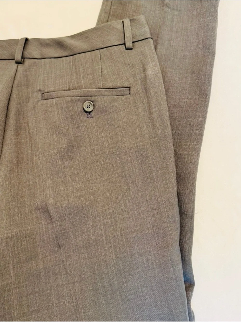 Van Heusen Men's Light Gray Flat Front Dress Shorts